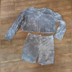 Blueish Gray Tie-Dye Cropped Top and Shorts Set